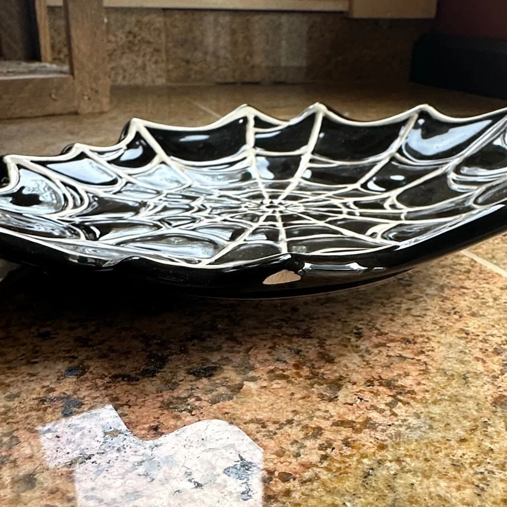 Target Black and White Spiderweb Dish